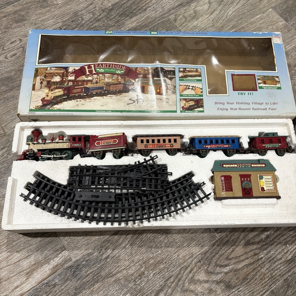 Vtg New Bright Hearthside Village Holiday Christmas Train No. 173 1994 Works